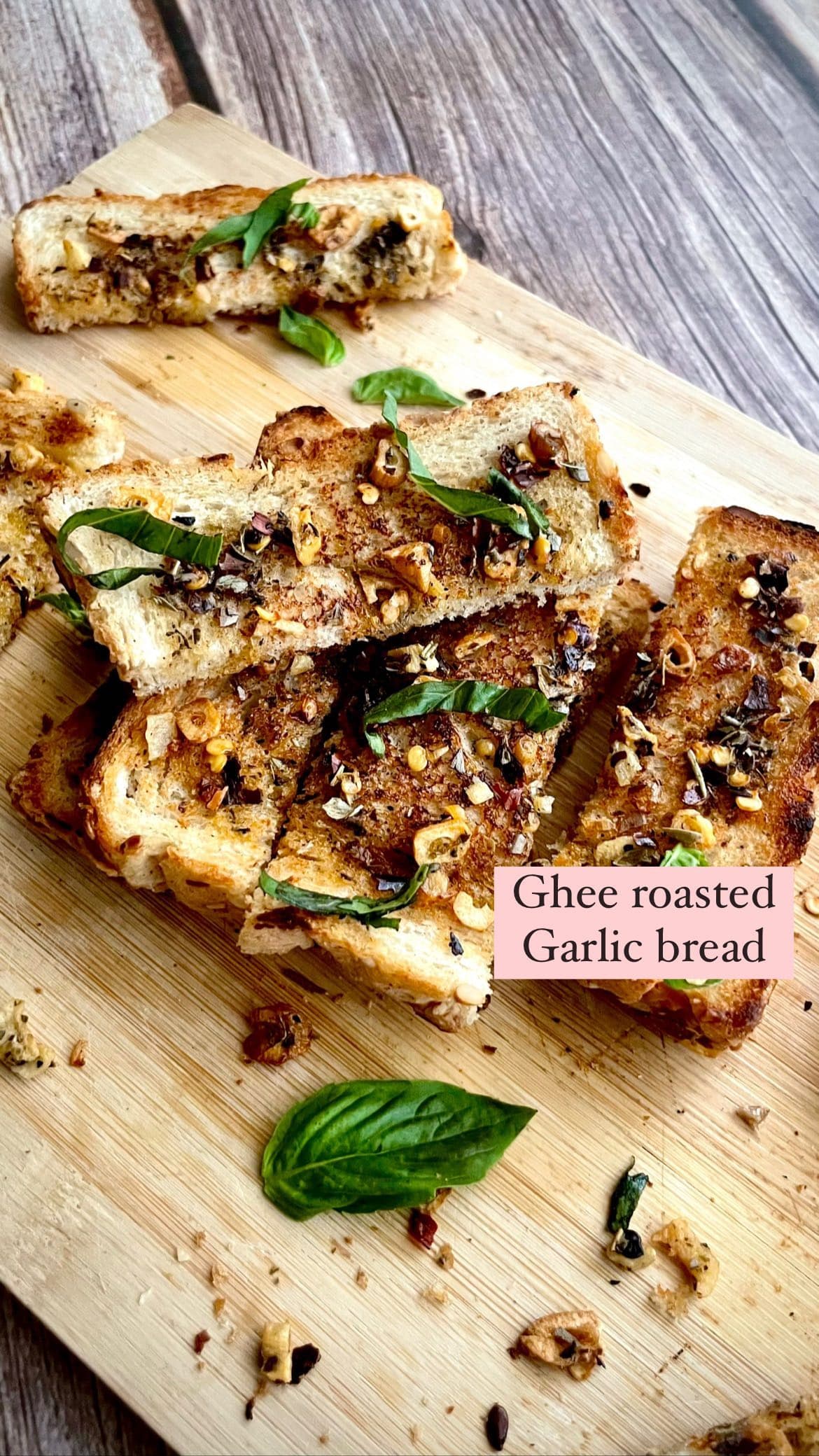 Ghee Roasted Garlic Bread