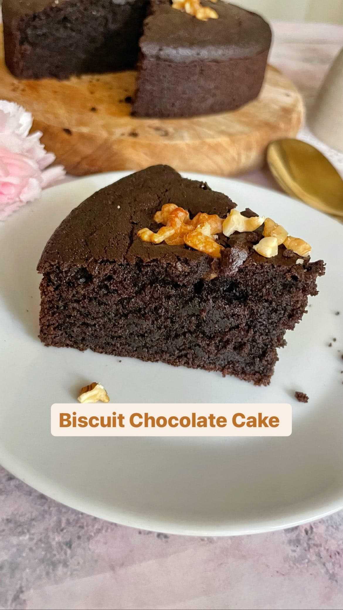 Biscuit Chocolate Cake